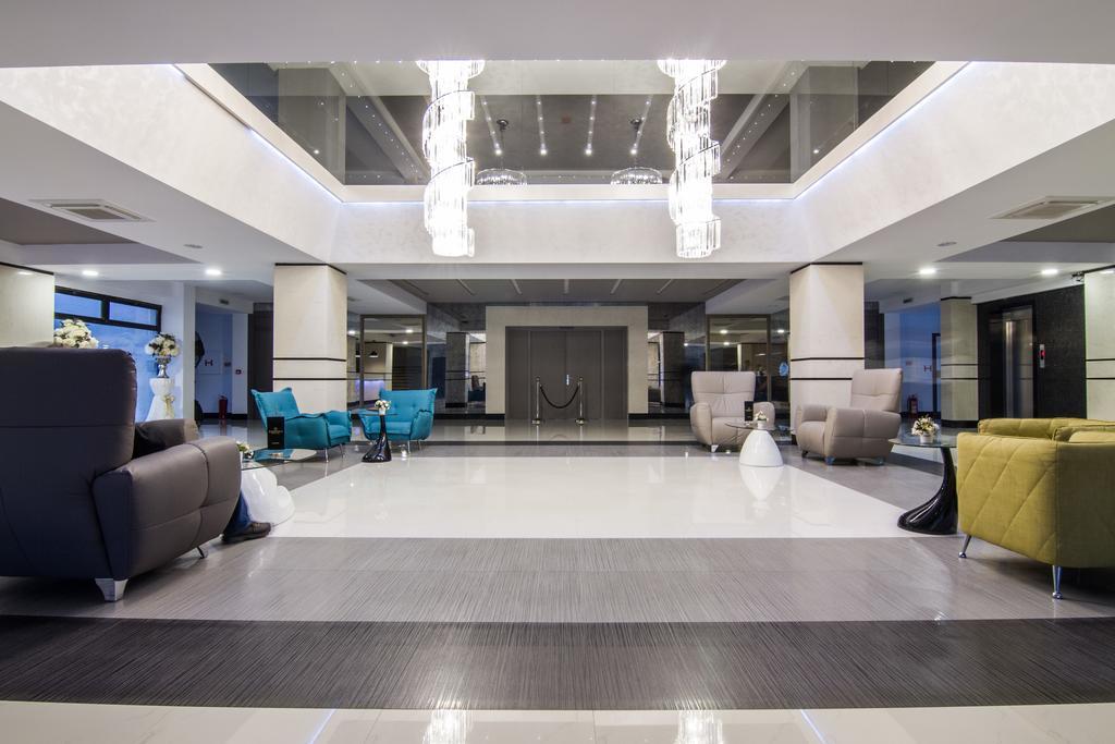 Gardenia Hotel & Spa Велес Экстерьер фото Lobby